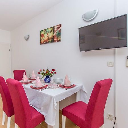 Apartments Snjezana Makarska Exterior photo
