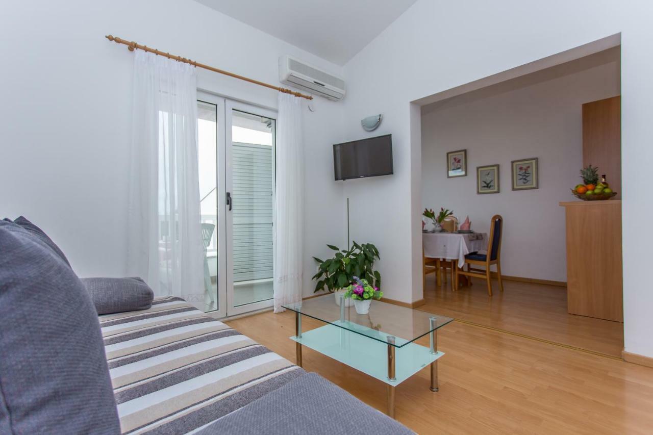 Apartments Snjezana Makarska Exterior photo
