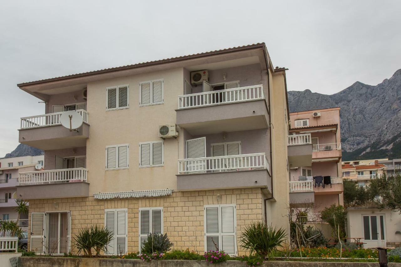 Apartments Snjezana Makarska Exterior photo